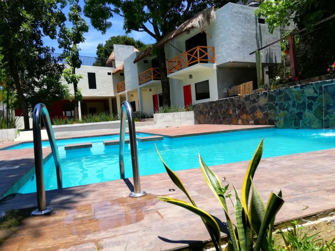 Hotel Sierra Linda Хилитла Экстерьер фото