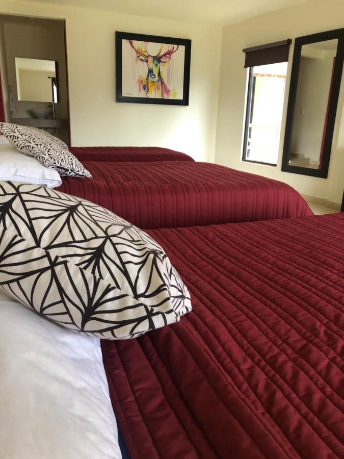 Hotel Sierra Linda Хилитла Экстерьер фото
